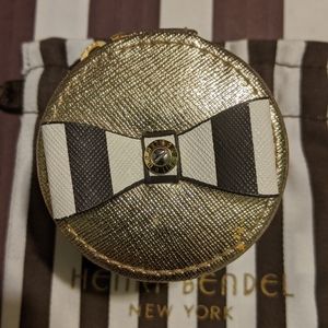 Henri Bendel gold ring box, discontinued, rare